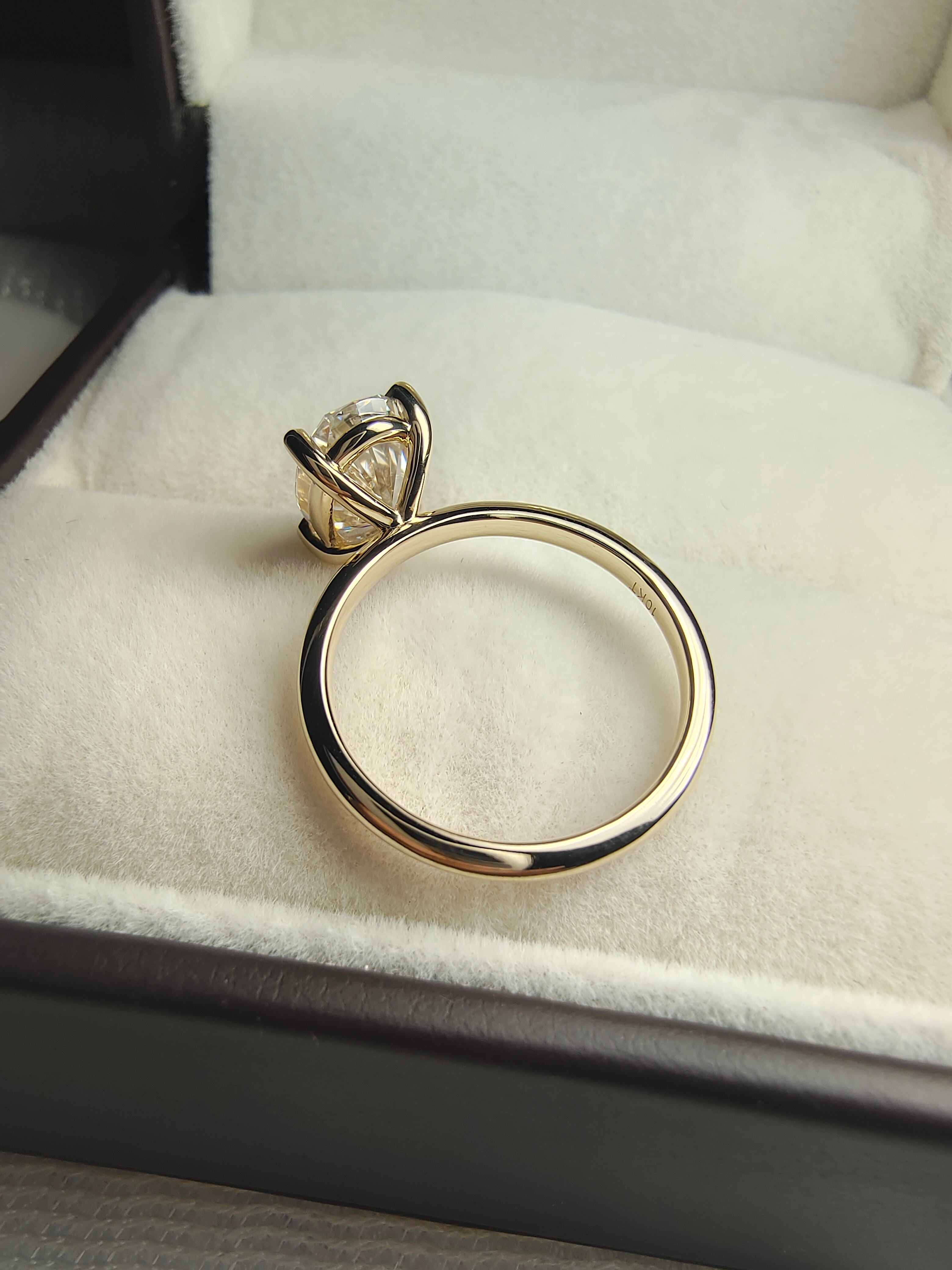 Unique Engagement Ring by UnicaStone