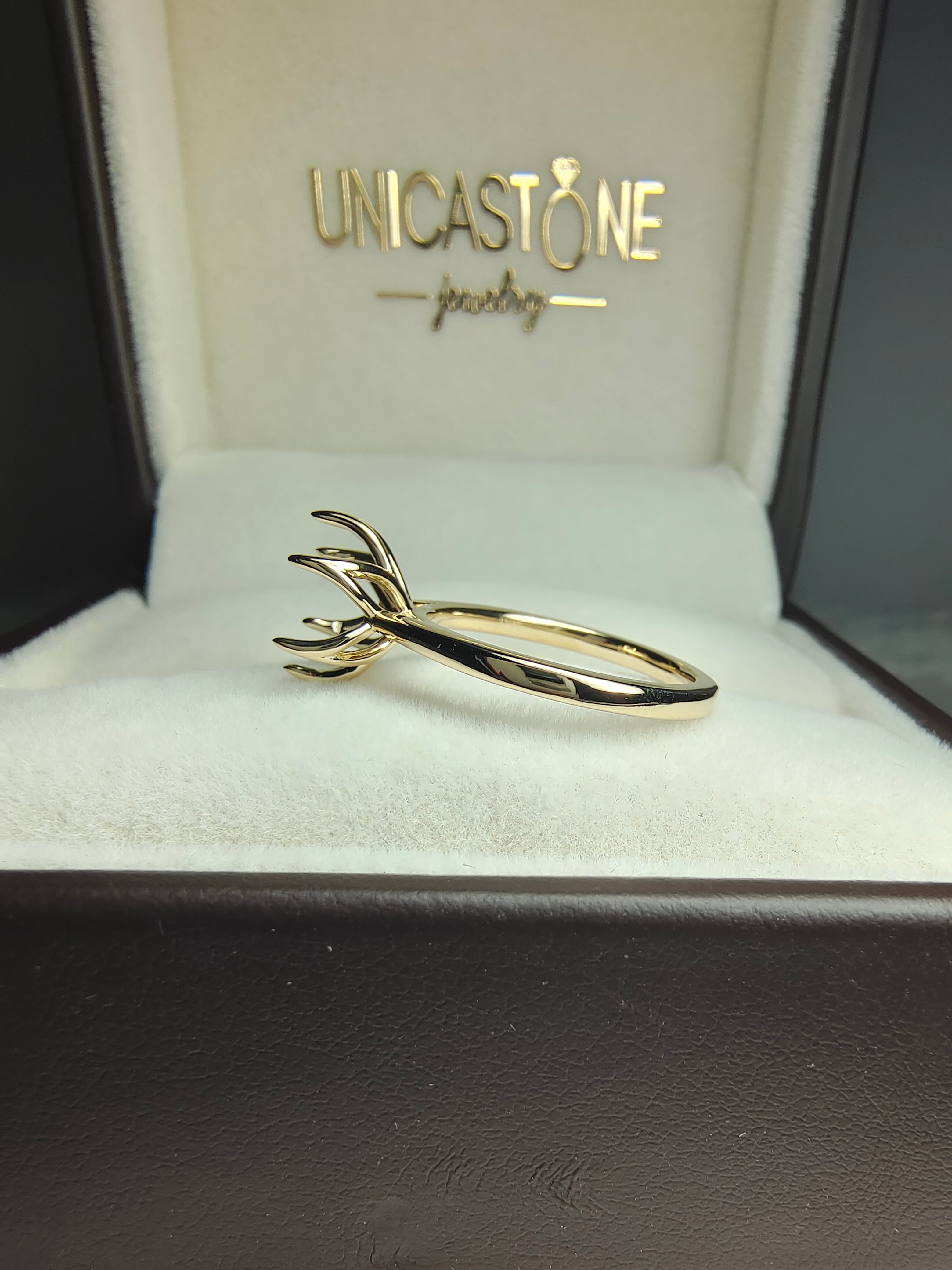 Petal Design Engagement Ring Semi Mount by UnciaStone