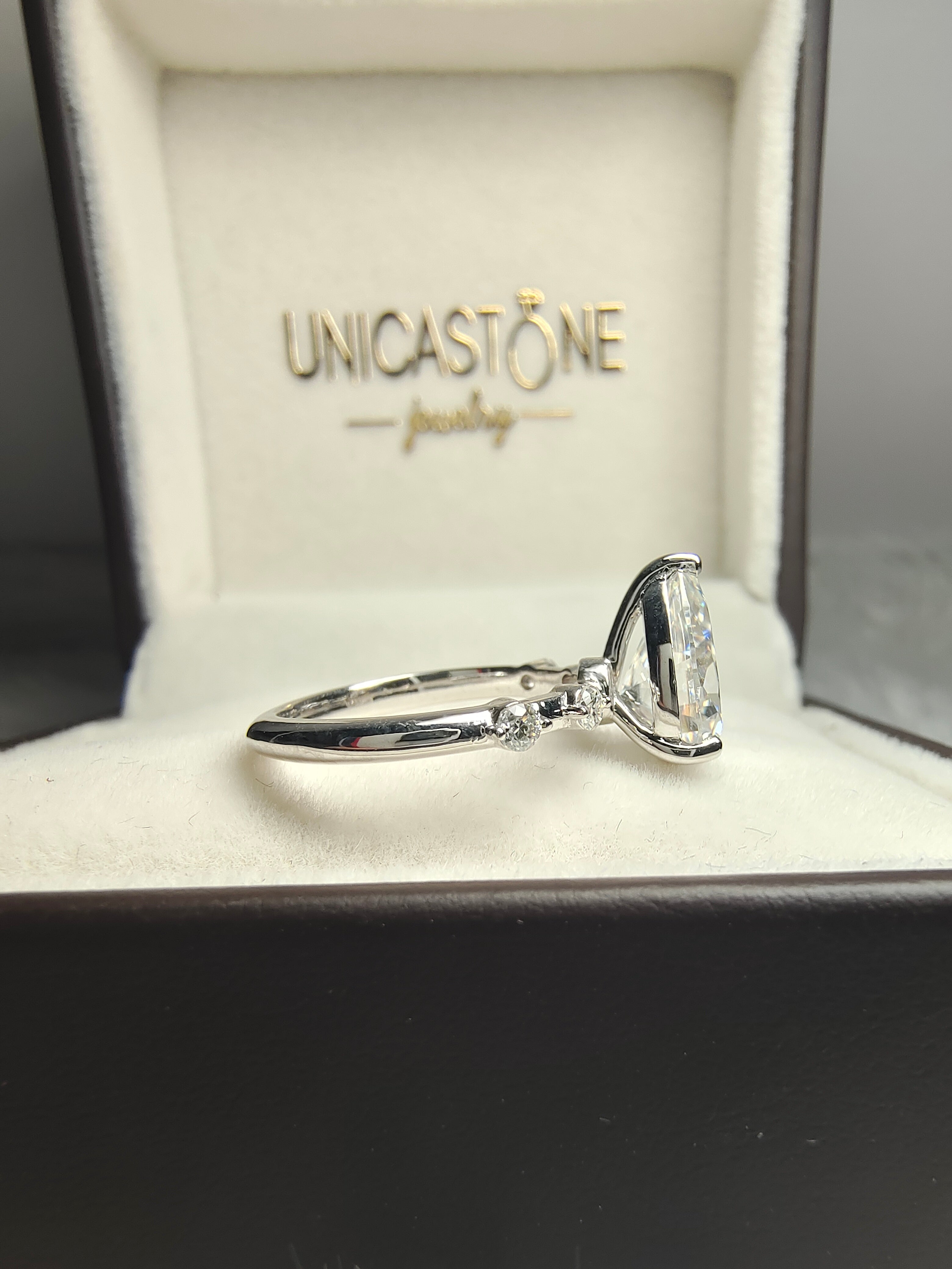 Vintage Engagement Ring by UnicaStone