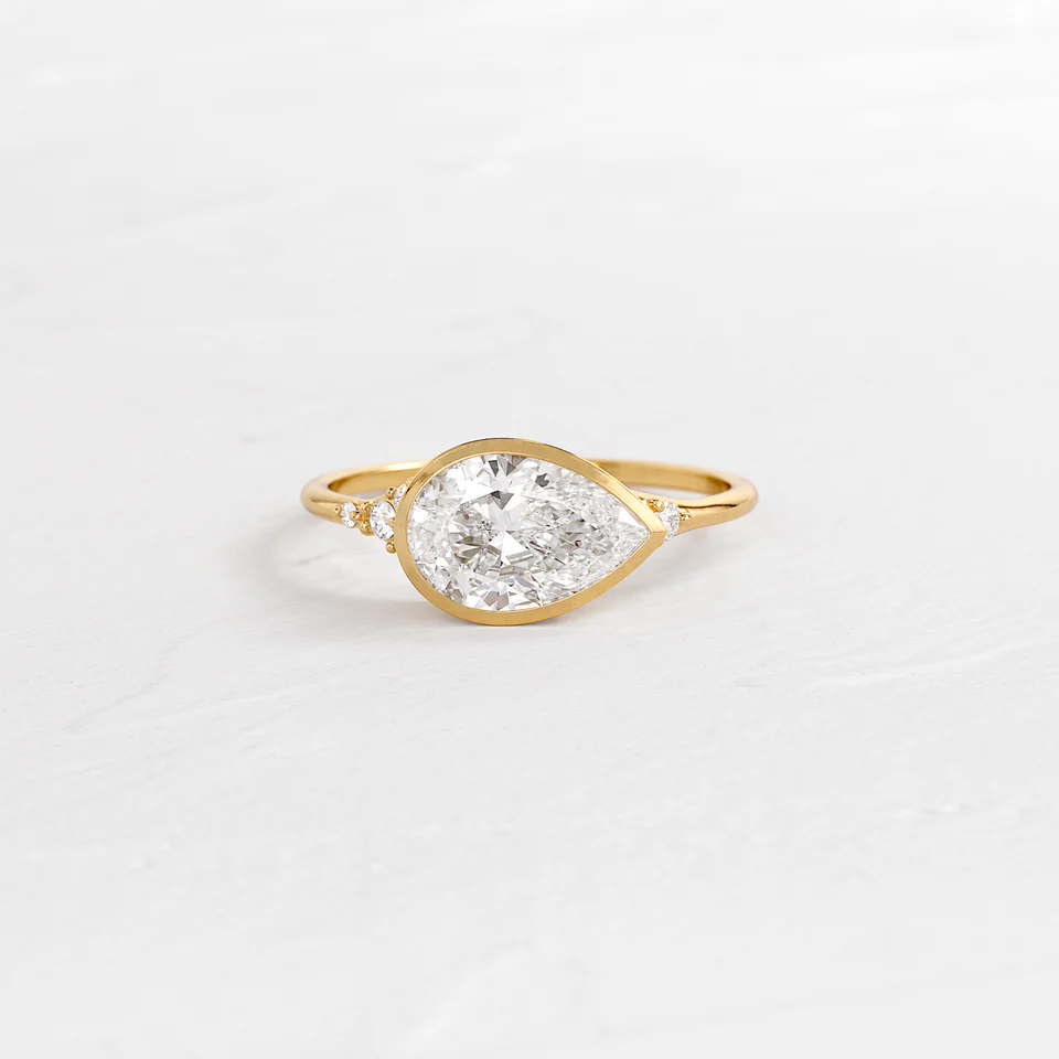 Candice - Double Band Pear Solitaire