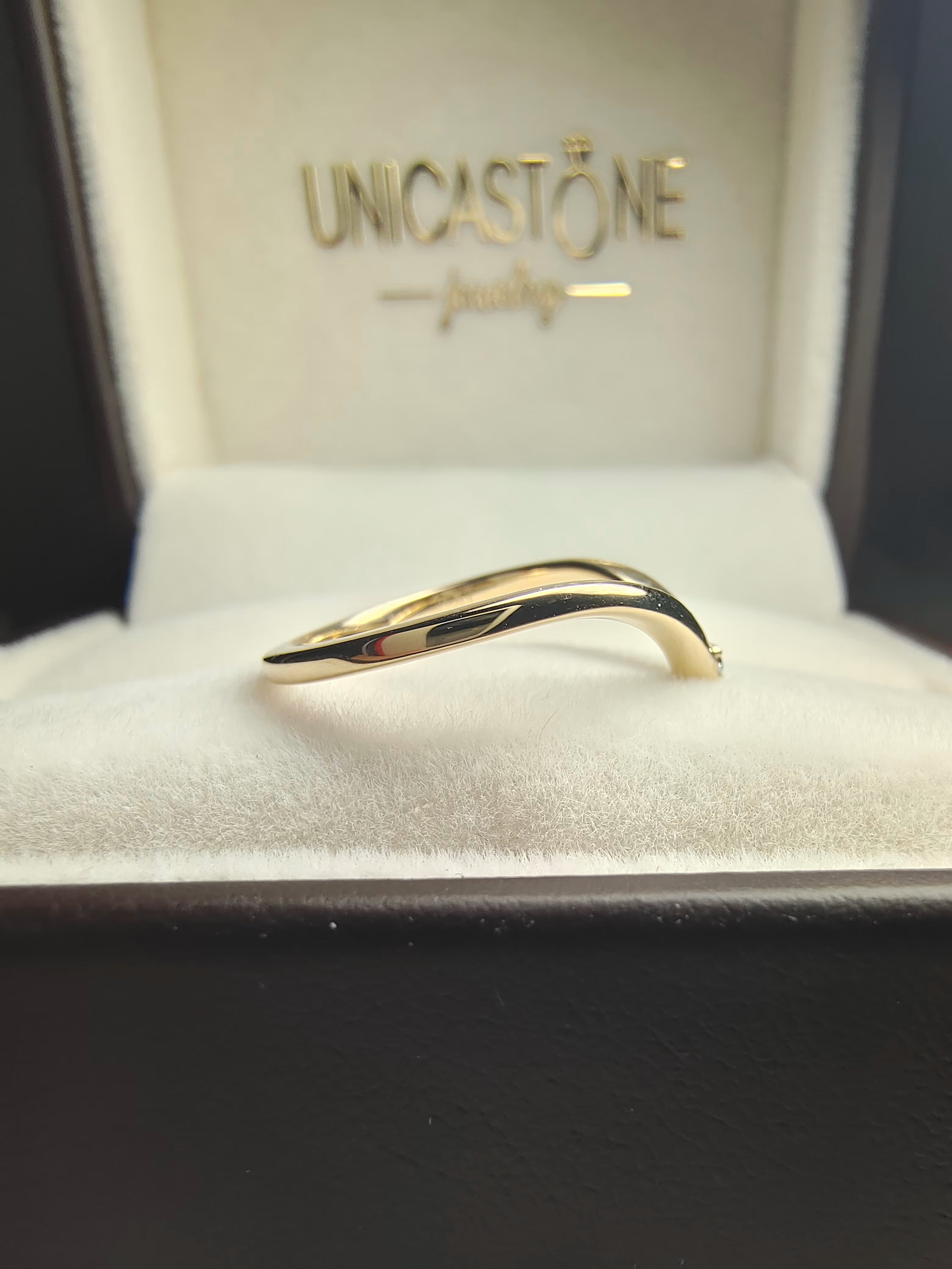 curved moissanite stackable wedding ring by unicatone